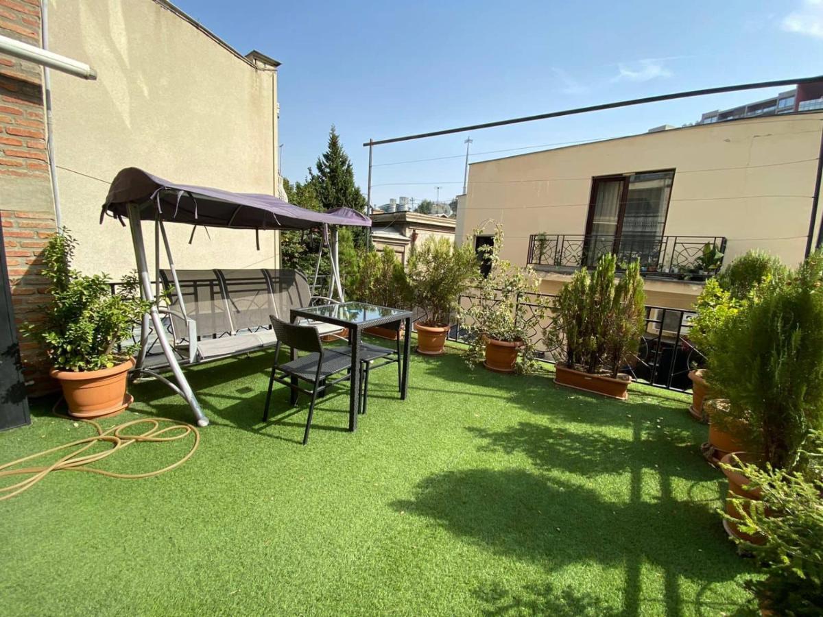 Brand New Apartment With Terrace 트빌리시 외부 사진