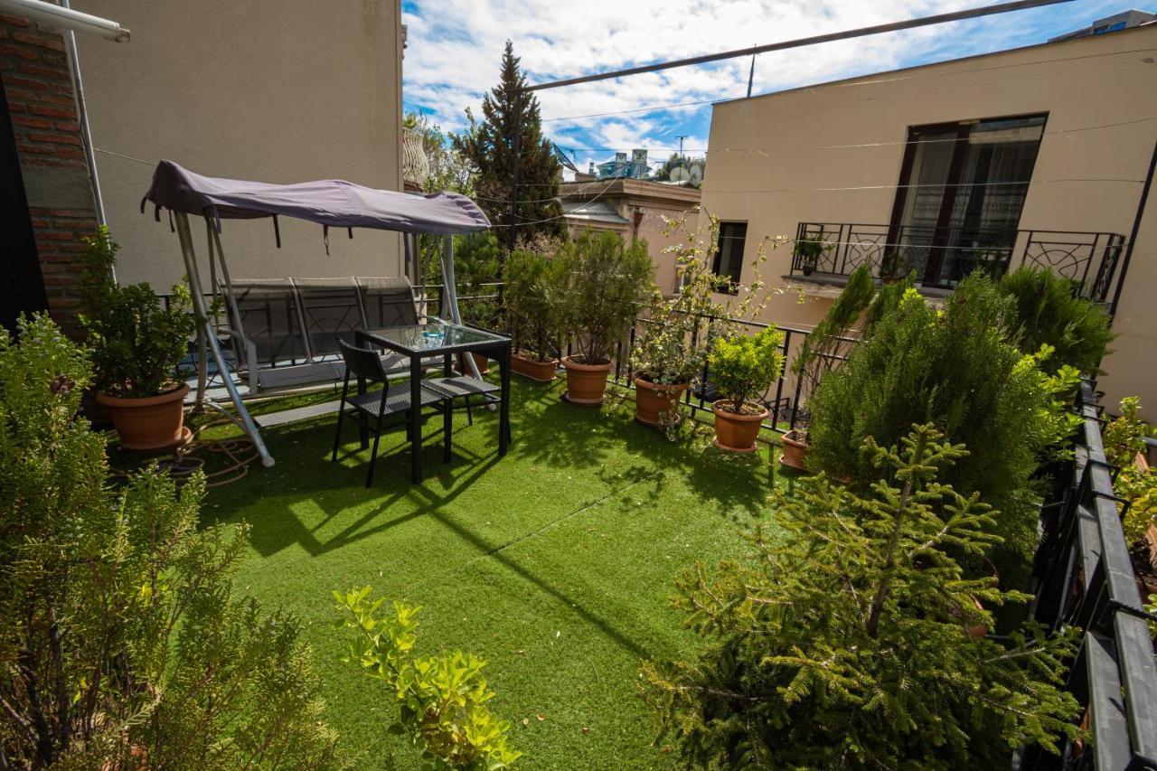 Brand New Apartment With Terrace 트빌리시 외부 사진