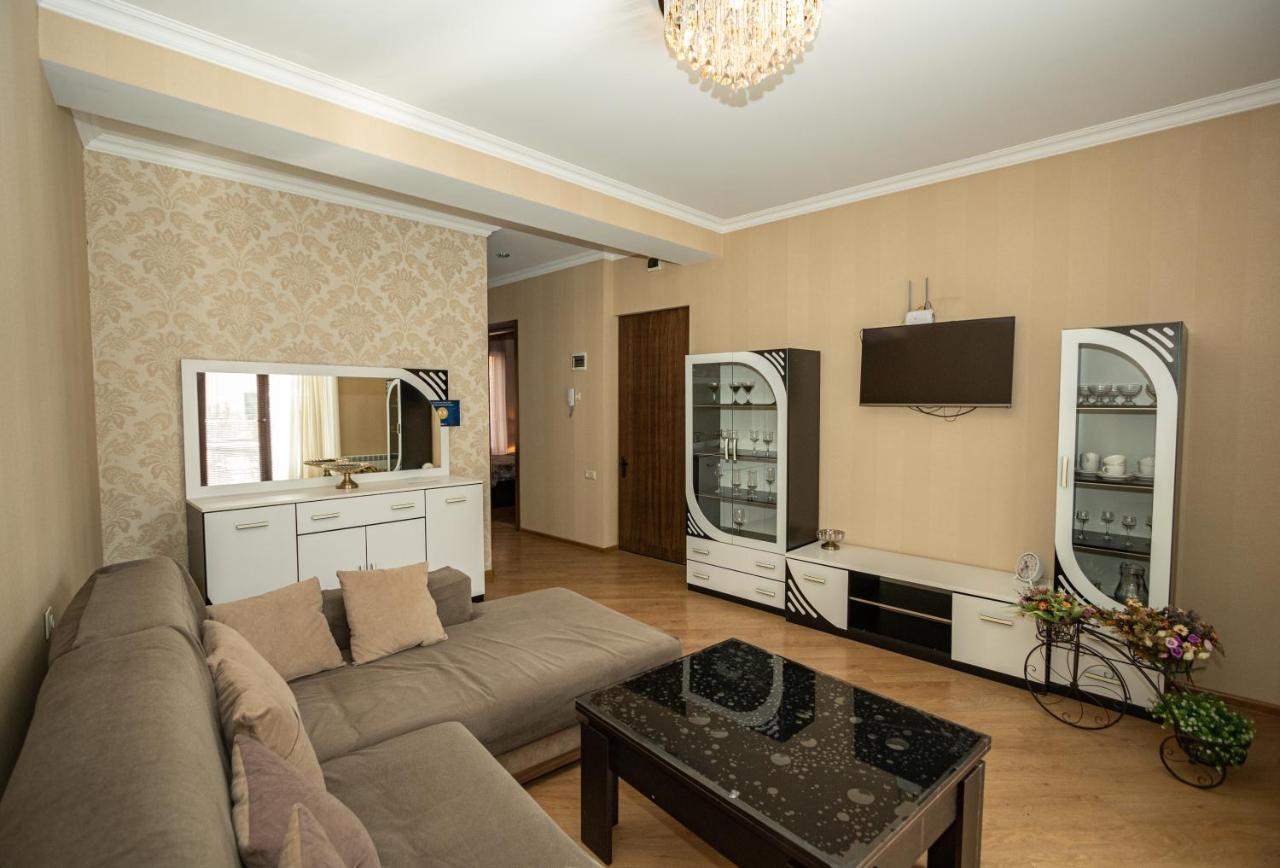 Brand New Apartment With Terrace 트빌리시 외부 사진